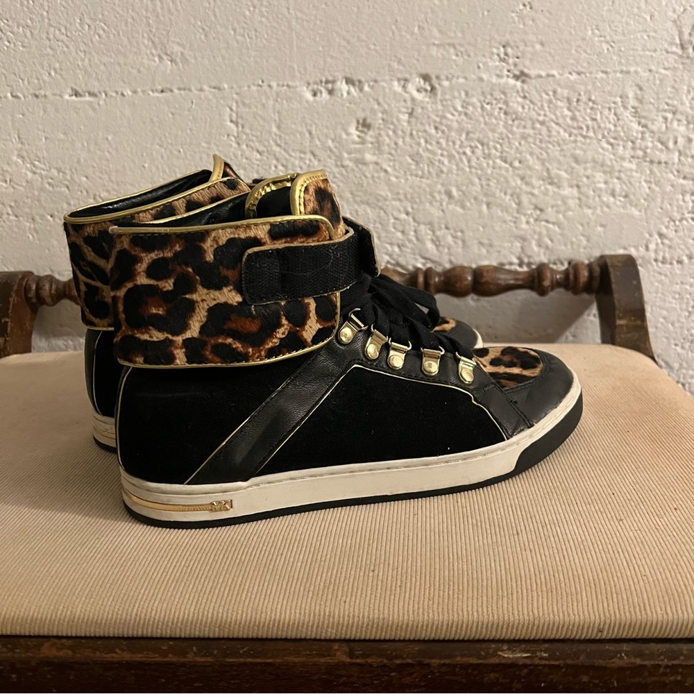 Michael Kors 7 LEOPARD AND BLACK LEATHER HIGH TOP SNEAKERS - Picture 1 of 6